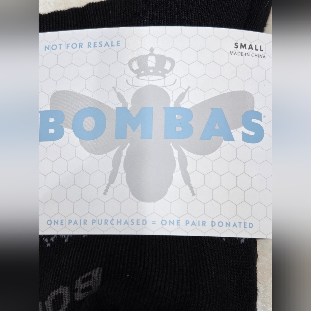 Bombas Crew Calf Socks Small Black~Grey Womens BNWT 2 Pair Bee Better - Picture 9 of 14